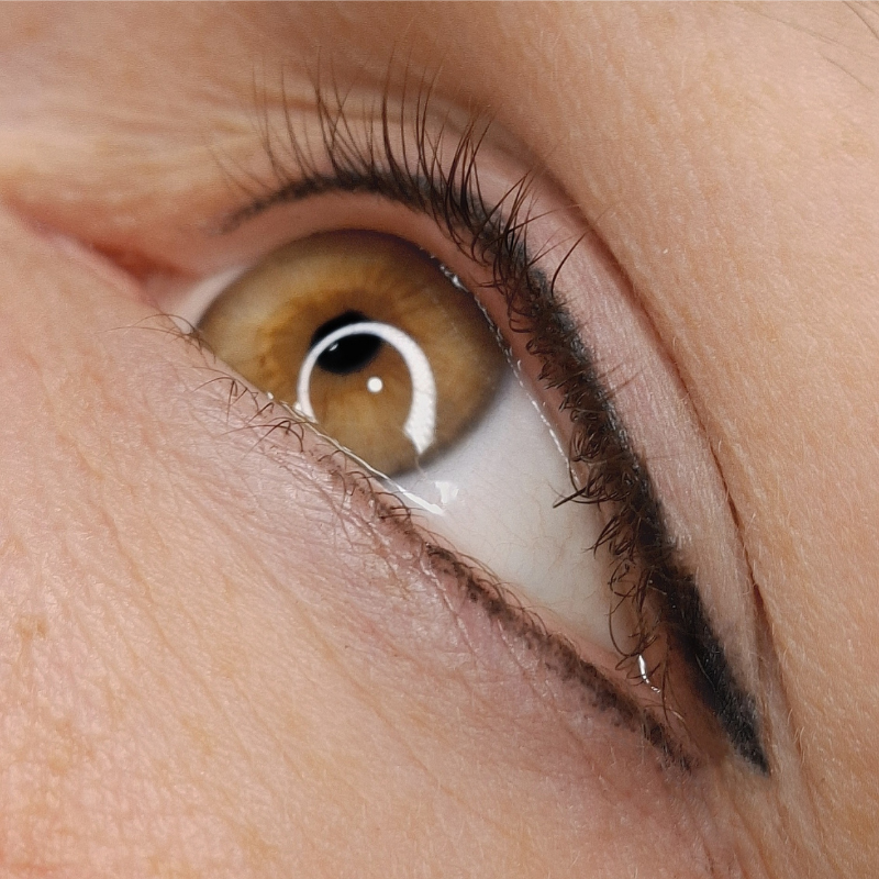 Micropigmentación de eyeliner